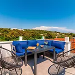 דירה Holiday Home Sevid סביד