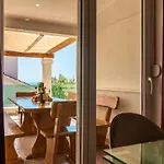 Holiday Home Sevid דירה